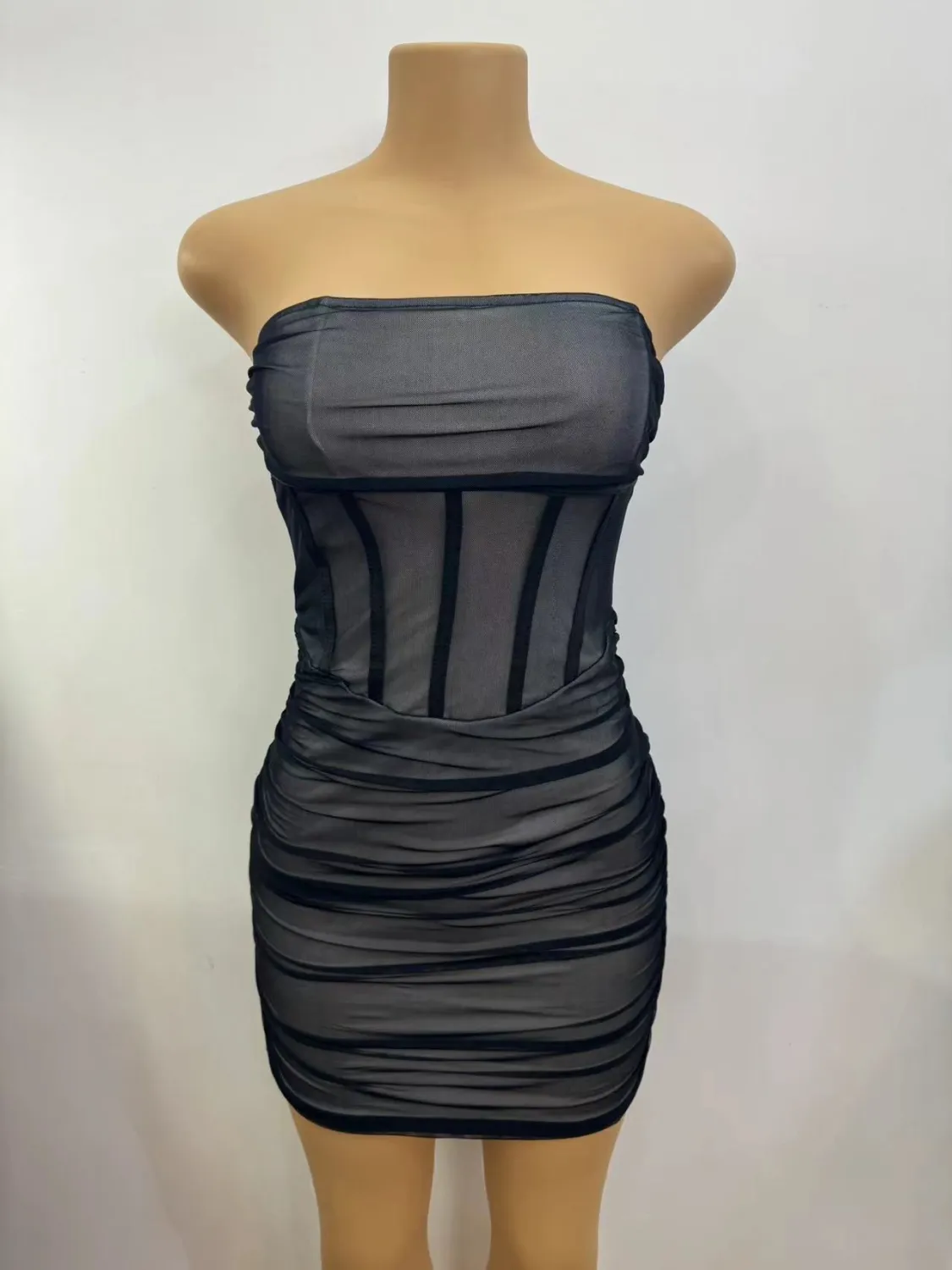 Women Sexy Off-the-shoulder Strapless Bodycon Pleated Dress 7 Women Sexy Off-the-shoulder Strapless Bodycon Pleated Dress - Image 7