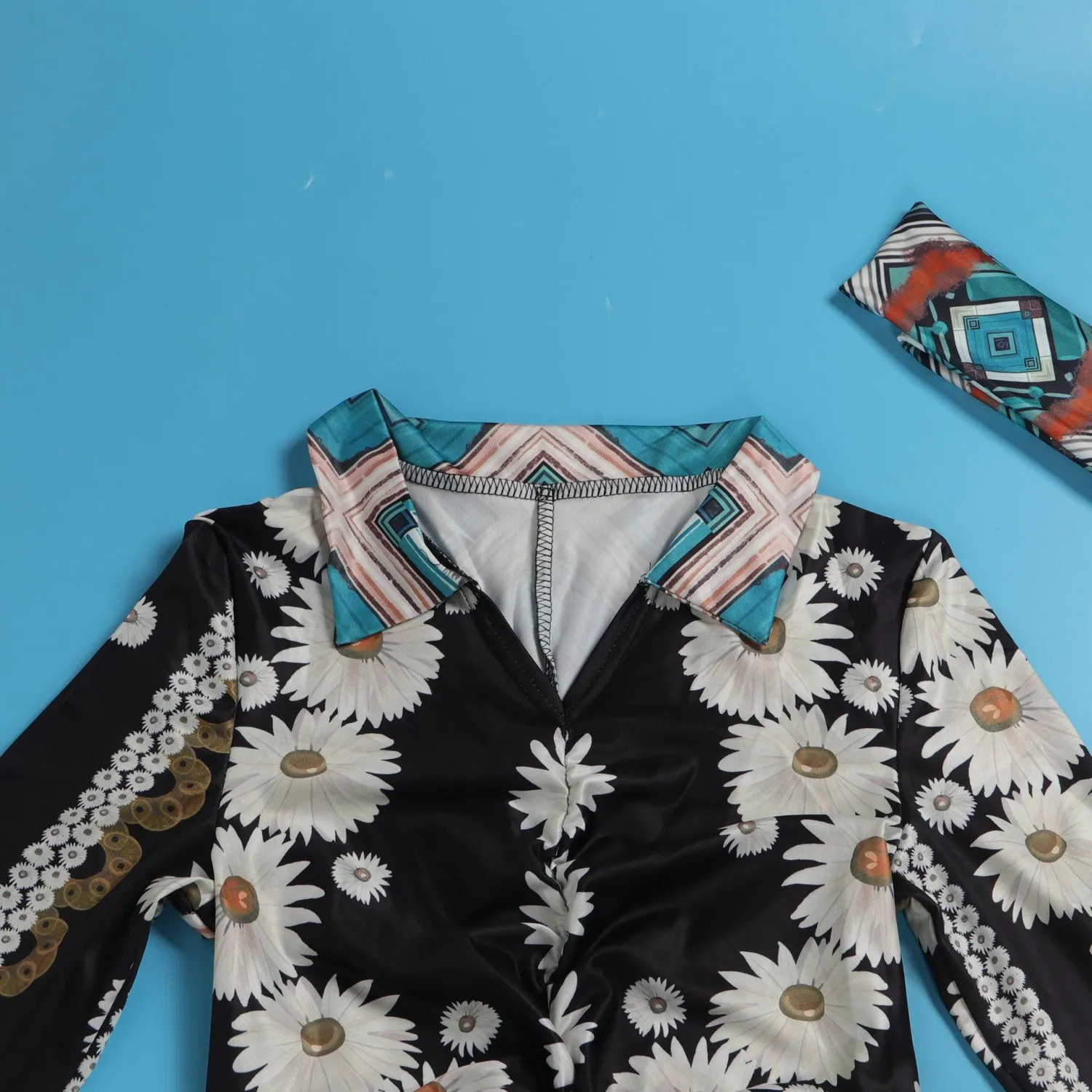 Sexy Floral Printed Turndown Collar Slim Fit Slit Long Dress With Bandana 16 Sexy Floral Printed Turndown Collar Slim Fit Slit Long Dress With Bandana - Image 16