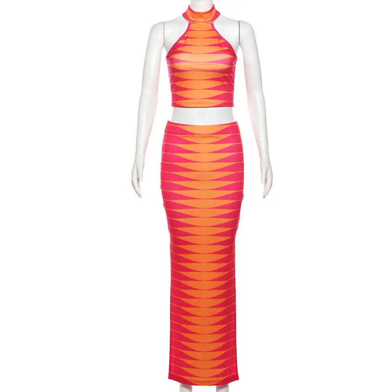 Summer Women's Halter Neck Slim Vest High Waist Printed Skirt Two Piece Set 2 Summer Women's Halter Neck Slim Vest High Waist Printed Skirt Two Piece Set - Image 2