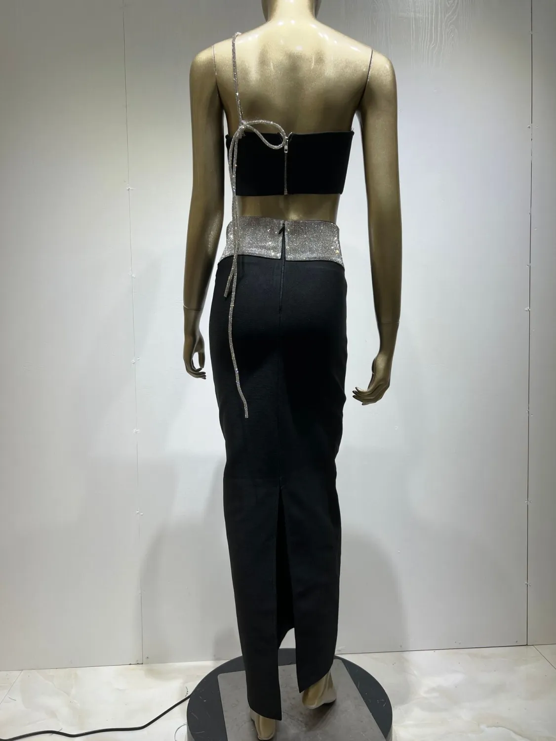 Women Sexy Strapless Crop Top And High Waisted Skirt Two-Piece Set 15 Women Sexy Strapless Crop Top And High Waisted Skirt Two-Piece Set - Image 15