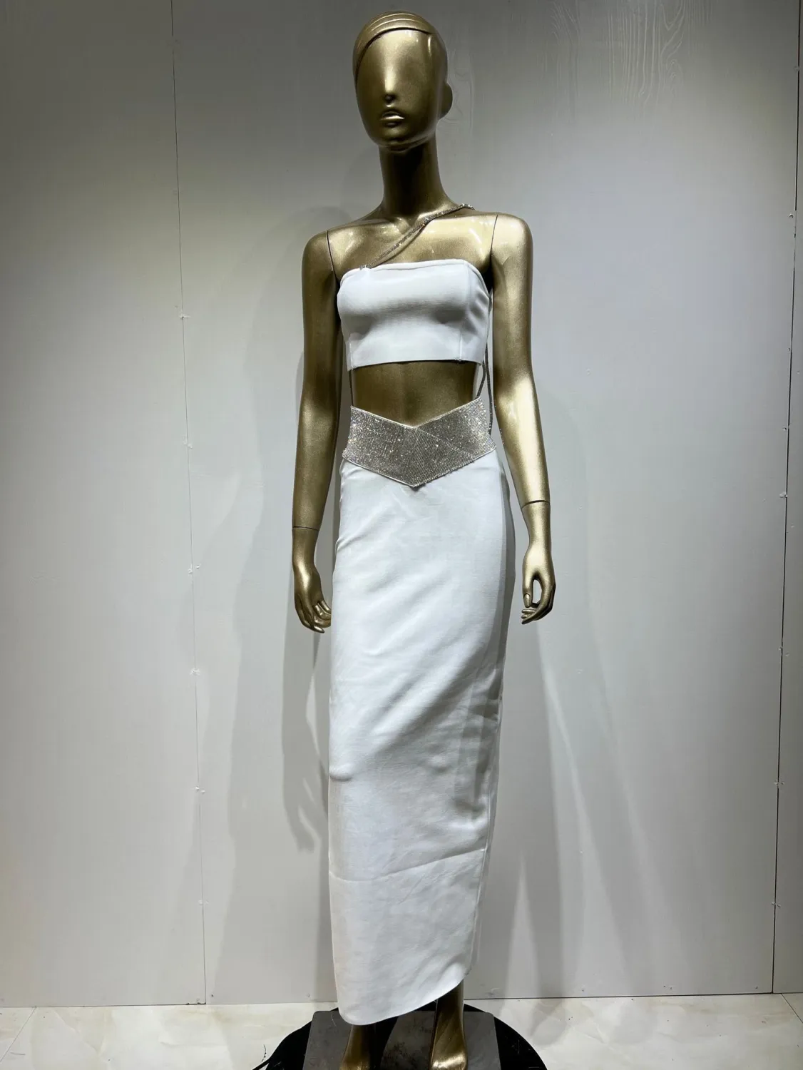 Women Sexy Strapless Crop Top And High Waisted Skirt Two-Piece Set 8 Women Sexy Strapless Crop Top And High Waisted Skirt Two-Piece Set - Image 8