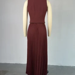 Women's Summer Turndown Collar Vest Top Pleated Skirt Suit -Deals Toggenix Store ca7fb793d25d8ca3
