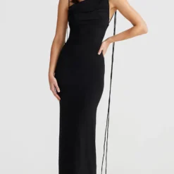 Women's Halter Neck Sexy Low Back Sleeveless Long Dress -Deals Toggenix Store e18cd98cfa219e81