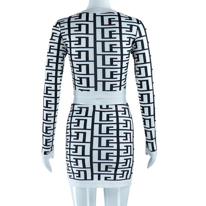 Women'S Autumn Round Neck Digital Print Coat Mini Skirt Fashion Two Piece Set 1 Women'S Autumn Round Neck Digital Print Coat Mini Skirt Fashion Two Piece Set